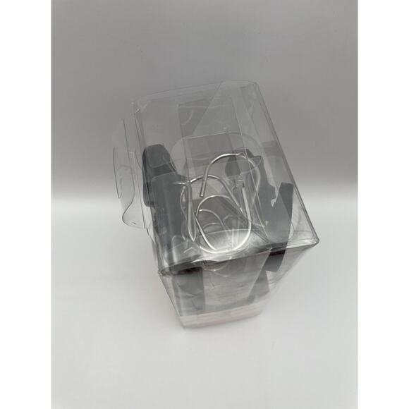 Hello Kitty Christmas Shower Curtain Hooks Red Green Trees Cupcakes Set Of 12 - Picture 7 of 8